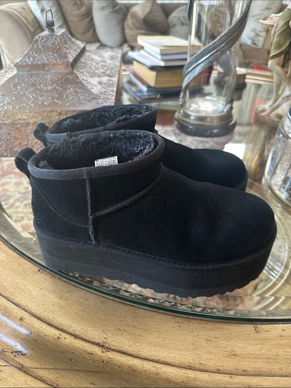 UGG Ultra Mini Platform Booties Womens size 8